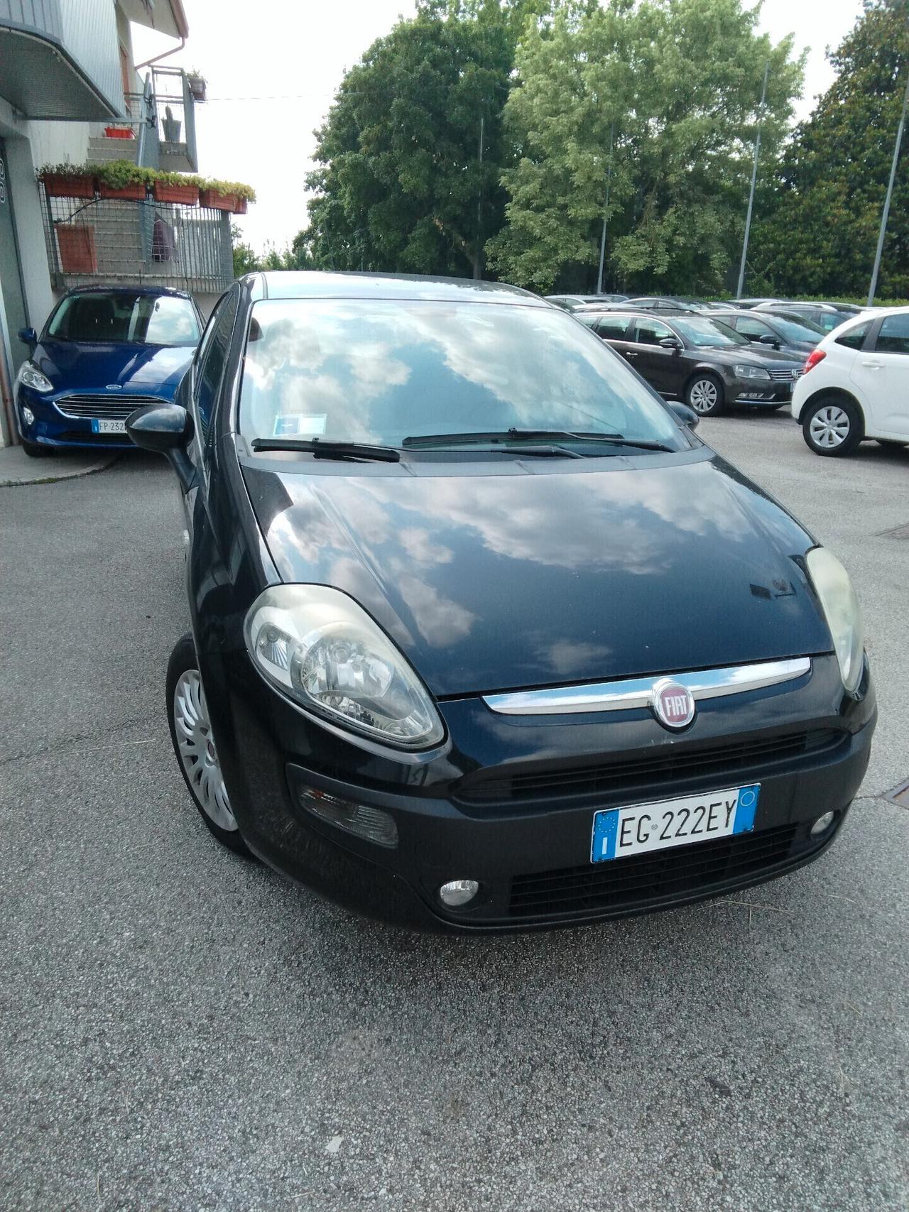 Fiat Punto Evo 1.4 5 porte S&S Dualogic Dynamic Neopatentati