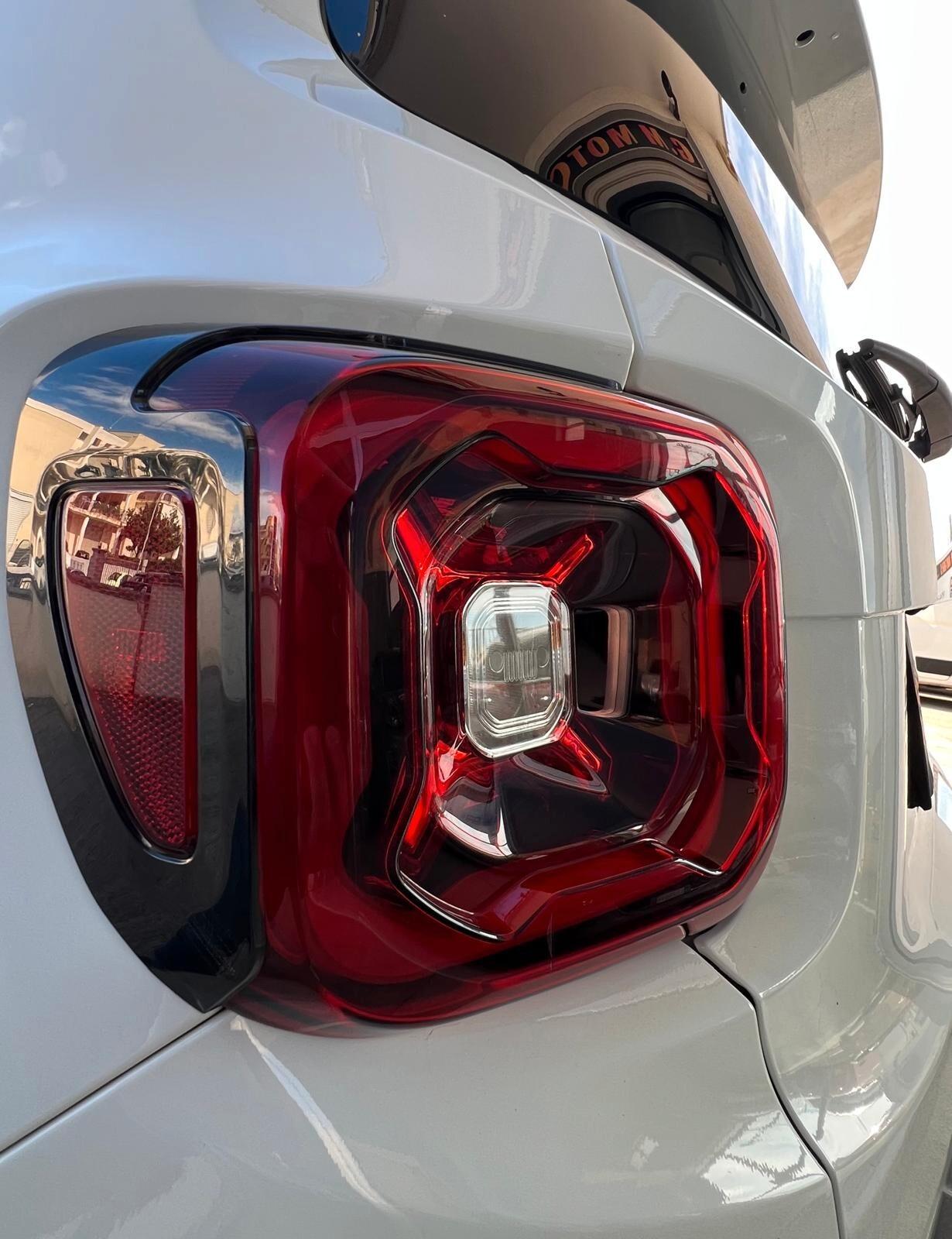 Jeep Renegade 1.6 Mjt 130 CV 80th Anniversary