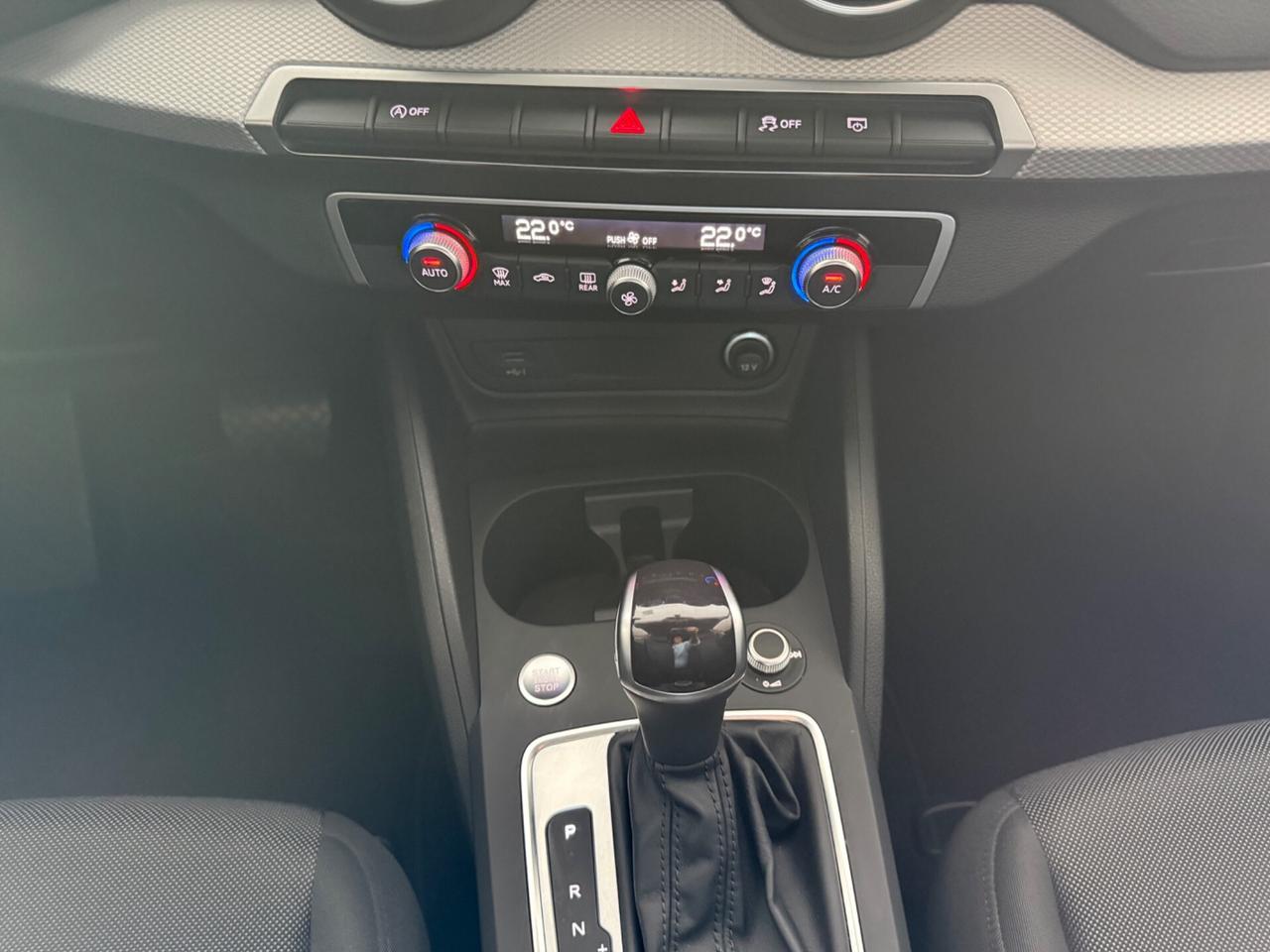 Audi Q2 30 TDI S tronic Business
