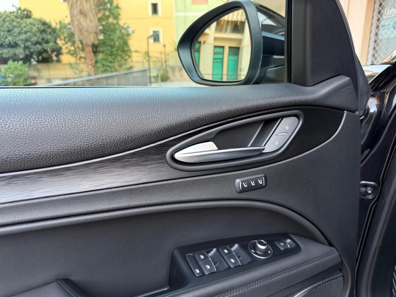 Alfa Romeo Stelvio 2.2 Turbodiesel 210 CV AT8 Q4 B-Tech