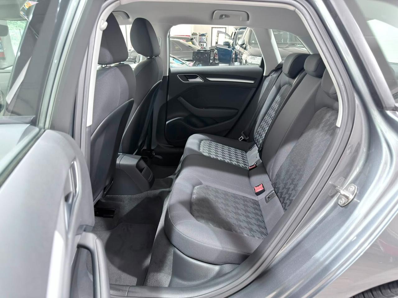 AUDI A3 SPORTBACK 1.6 TDI 105cv 119.000km
