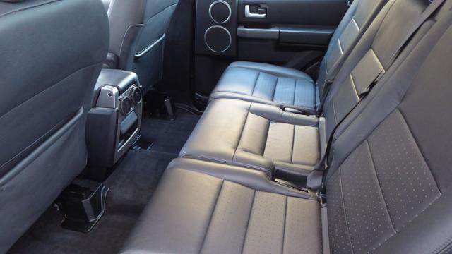 LAND ROVER Discovery 3 2.7 TDV6 HSE Autocarro