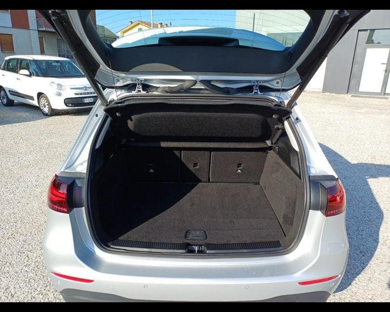 Mercedes-Benz Classe B B 180 d Advanced