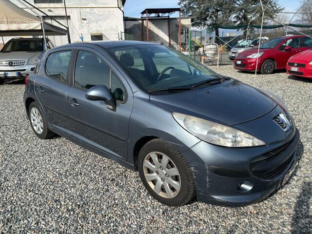 Peugeot 207 1.4 HDi 70CV 5p. XS NEOPATENTATI