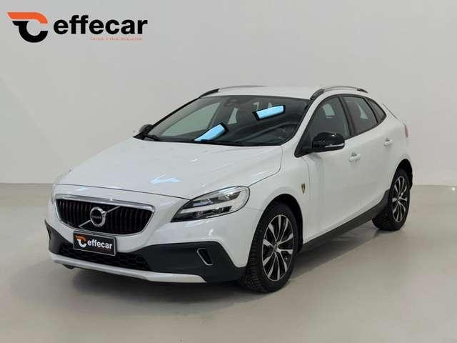 Volvo V40 Cross Country D2 Geartronic NEOPATENTATI