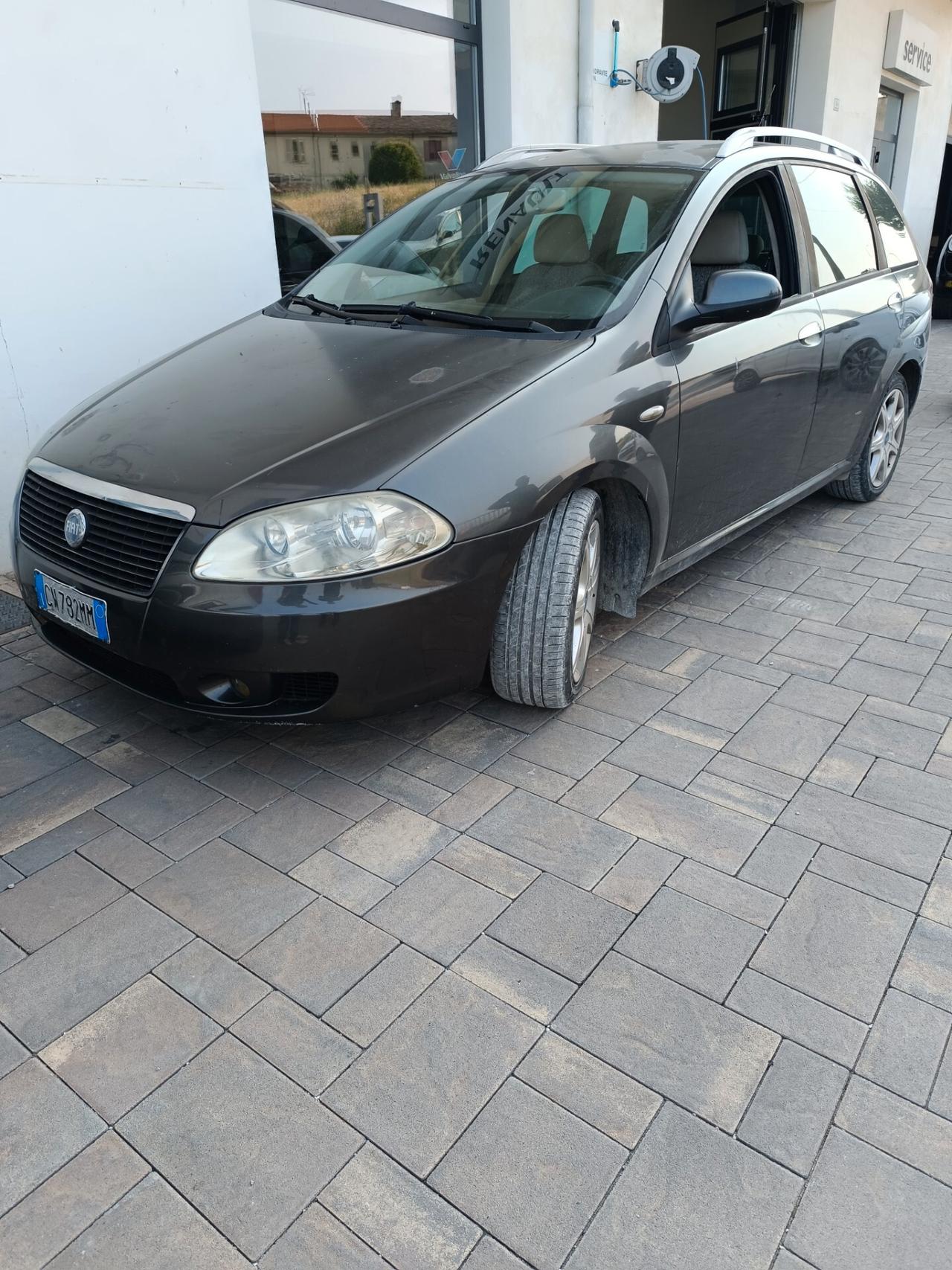 Fiat Croma 1.9 Multijet 150cv cambio automatico PER COMMERCIANTI