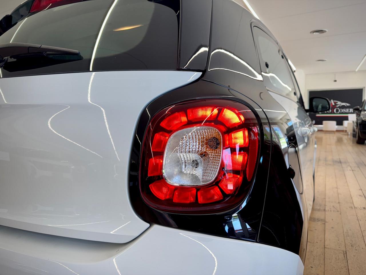 Smart ForFour 70 1.0 Passion - NEO PATENTATI OK