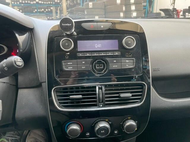Renault Clio 1.2 75CV 5 porte Life Km 56.000!!!UNICO PROPRIETARIO!!!!
