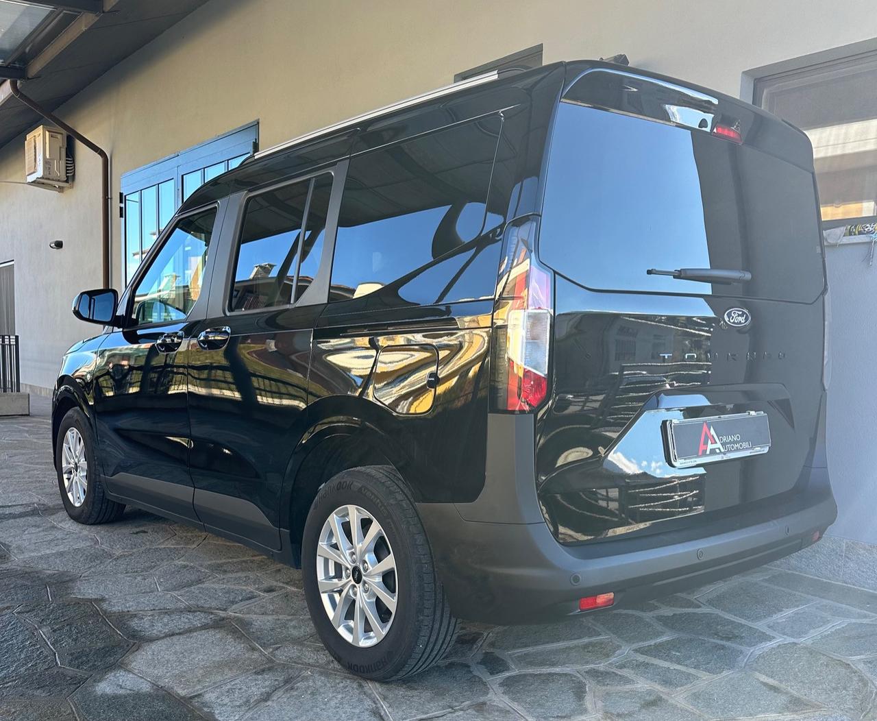 FORD Tourneo Courier II 1.0 ecoboost 125cv Titanium powershift