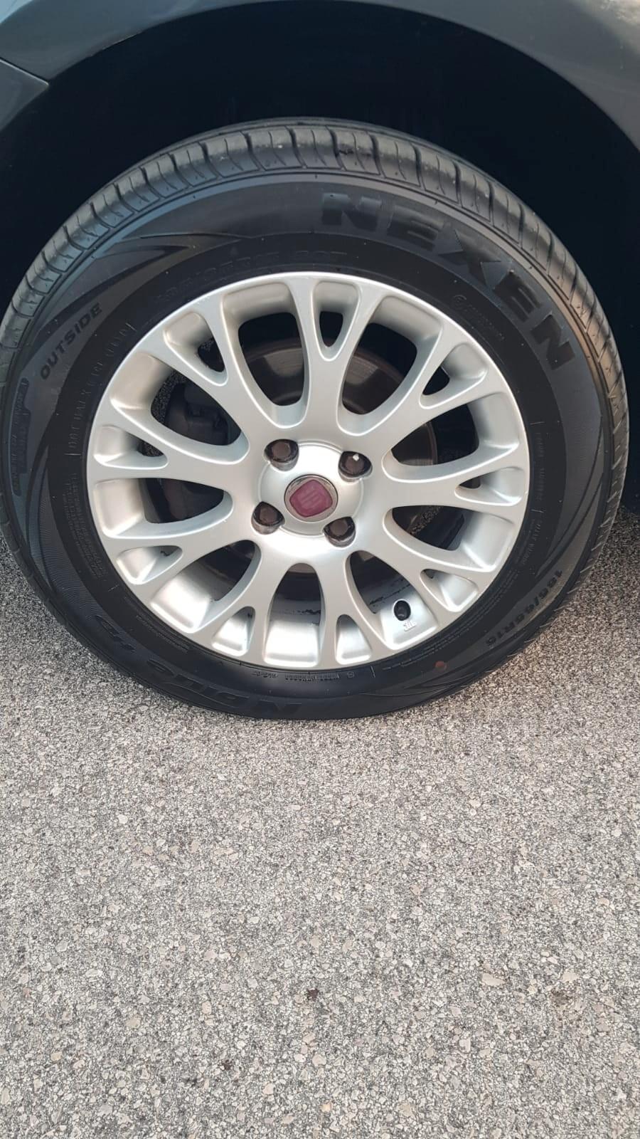 Fiat Punto Evo 1.4 5 porte Emotion Natural Power