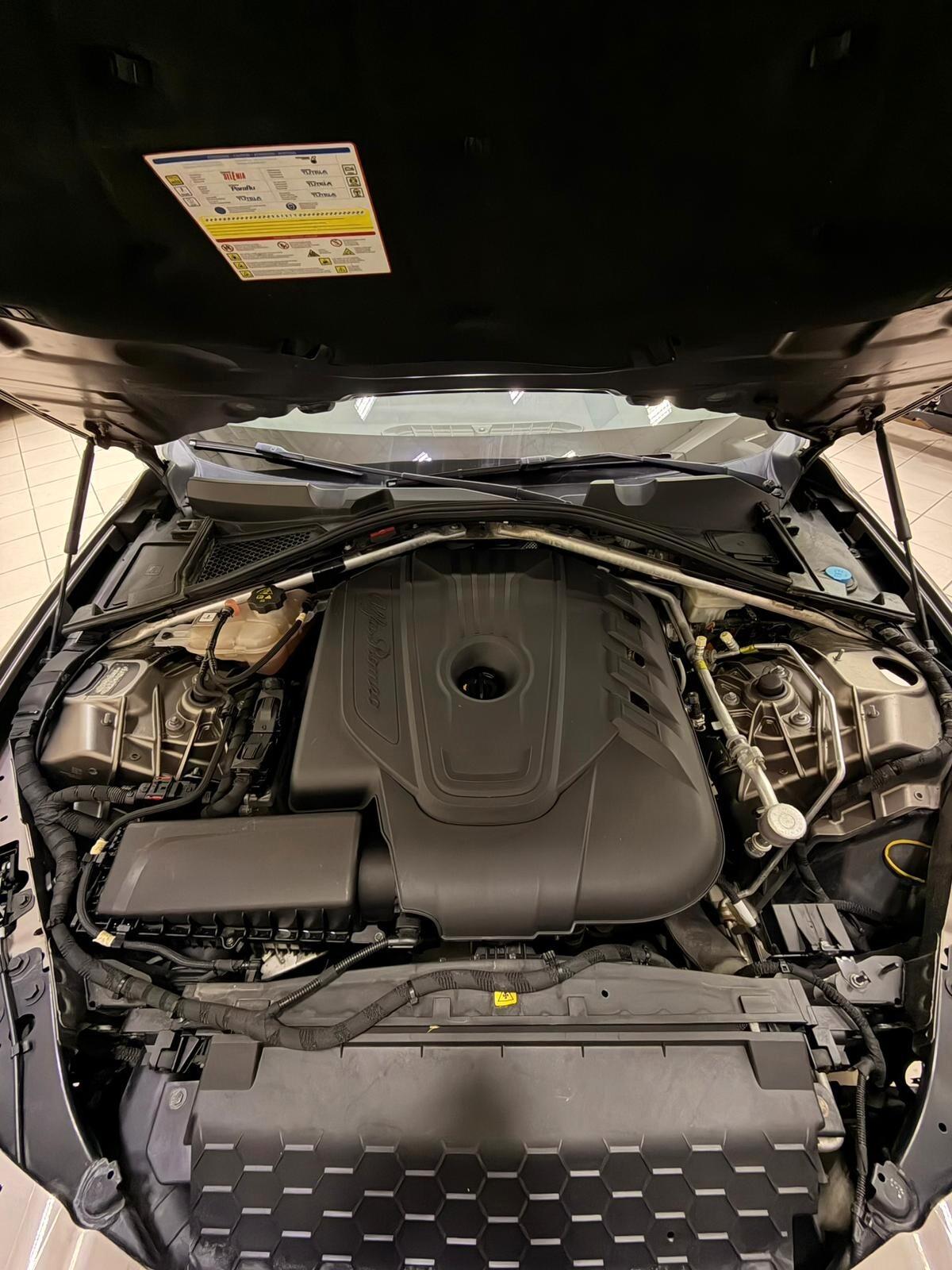 Alfa Romeo Giulia 2.2 180 CV AT8 - IVA ESPOSTA