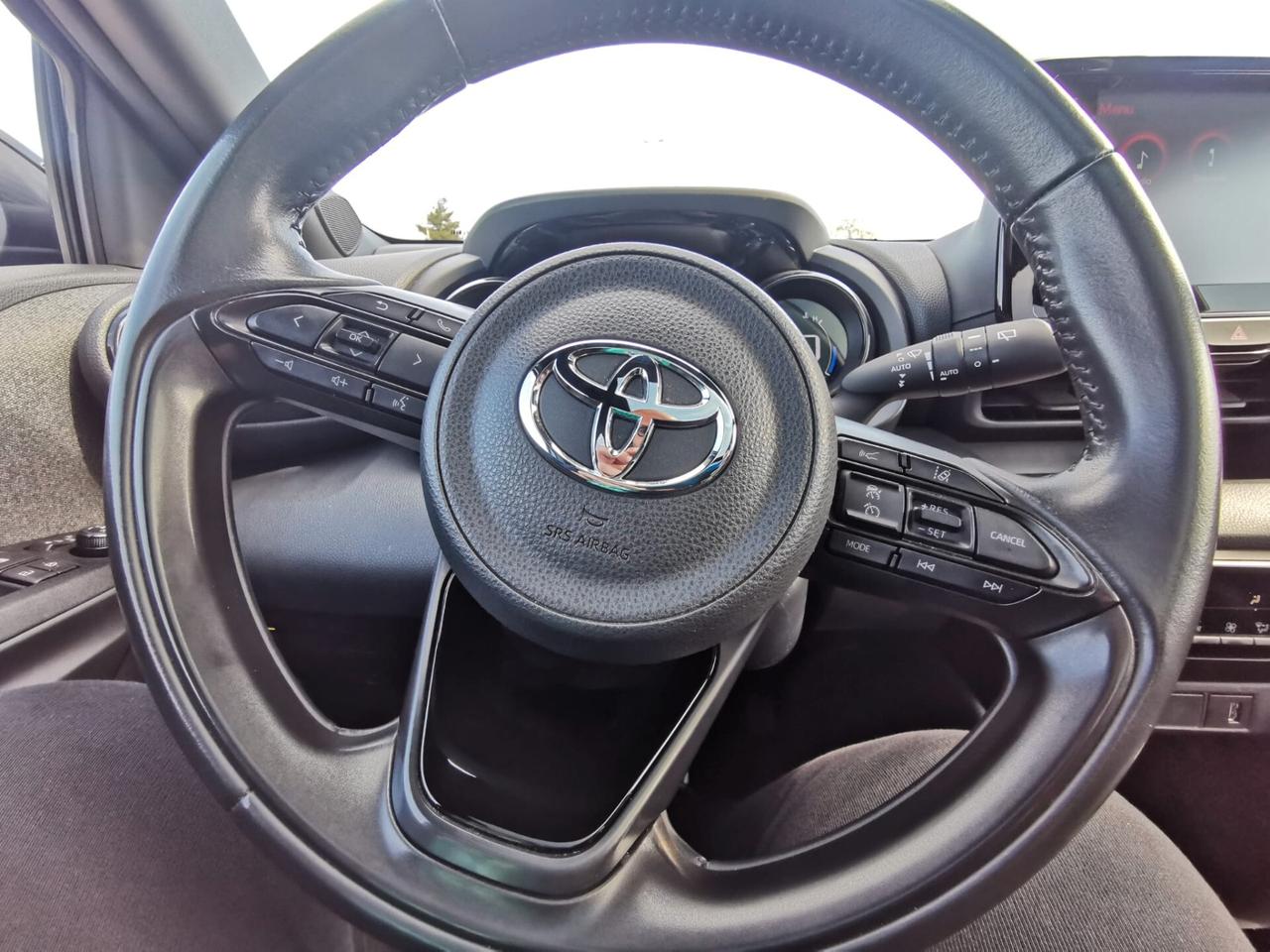 Toyota Yaris 1.5 Hybrid 5 porte Lounge