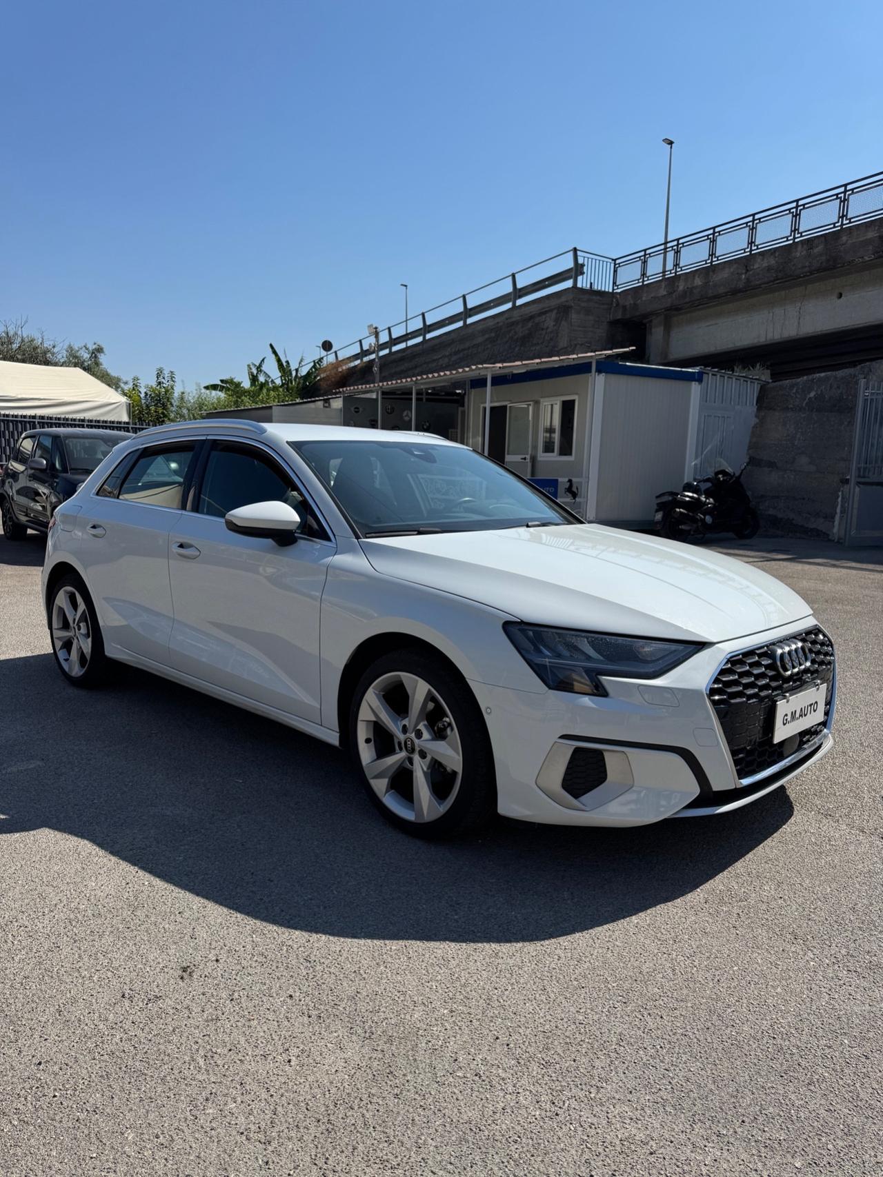 Audi A3 SPB 30 g-tron S tronic line edition 2022