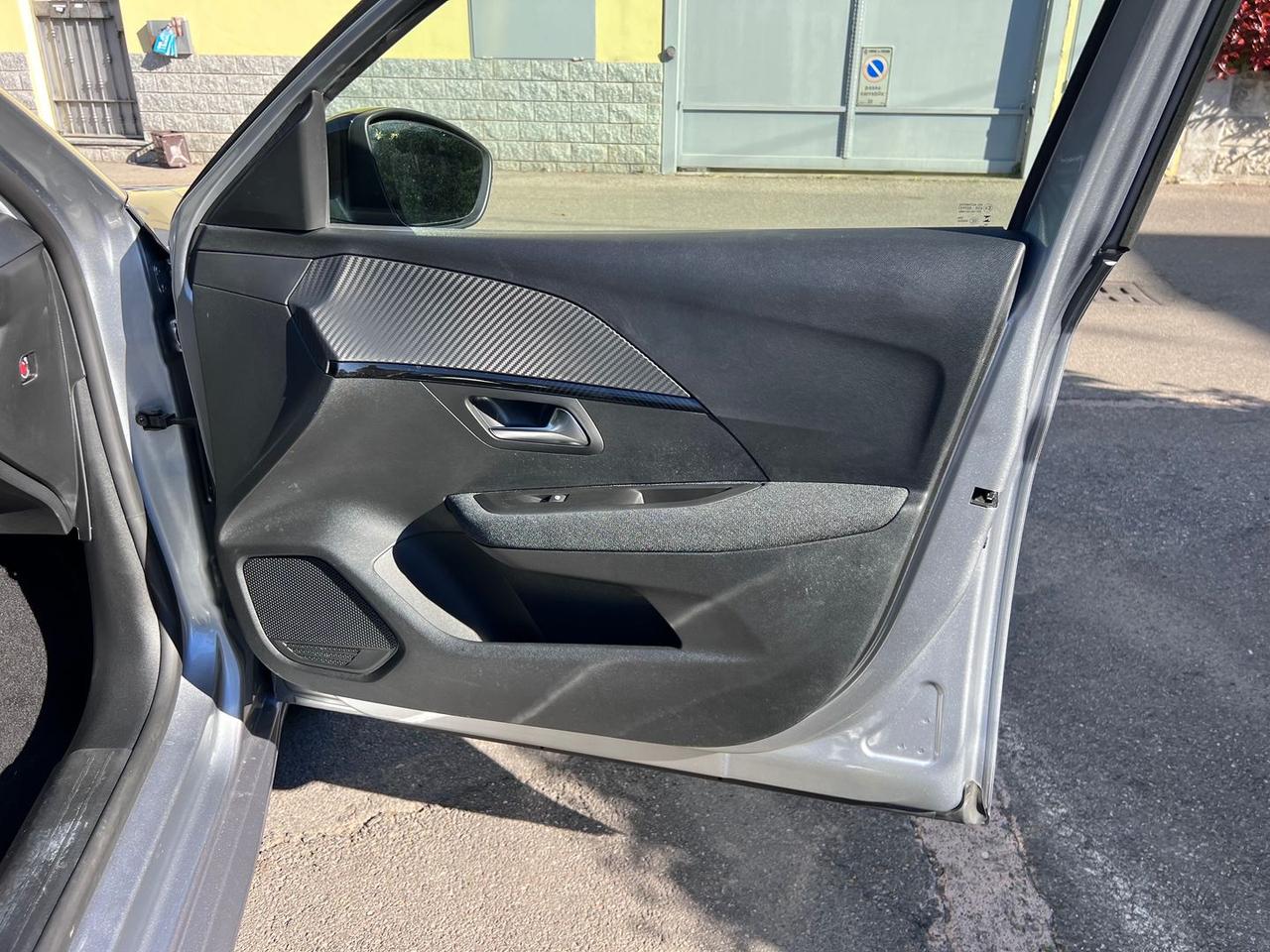 Peugeot 208 1.2 PureTech 75 Style #10280