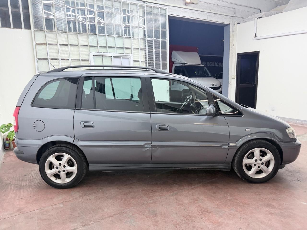Opel Zafira 1.6 7 posti