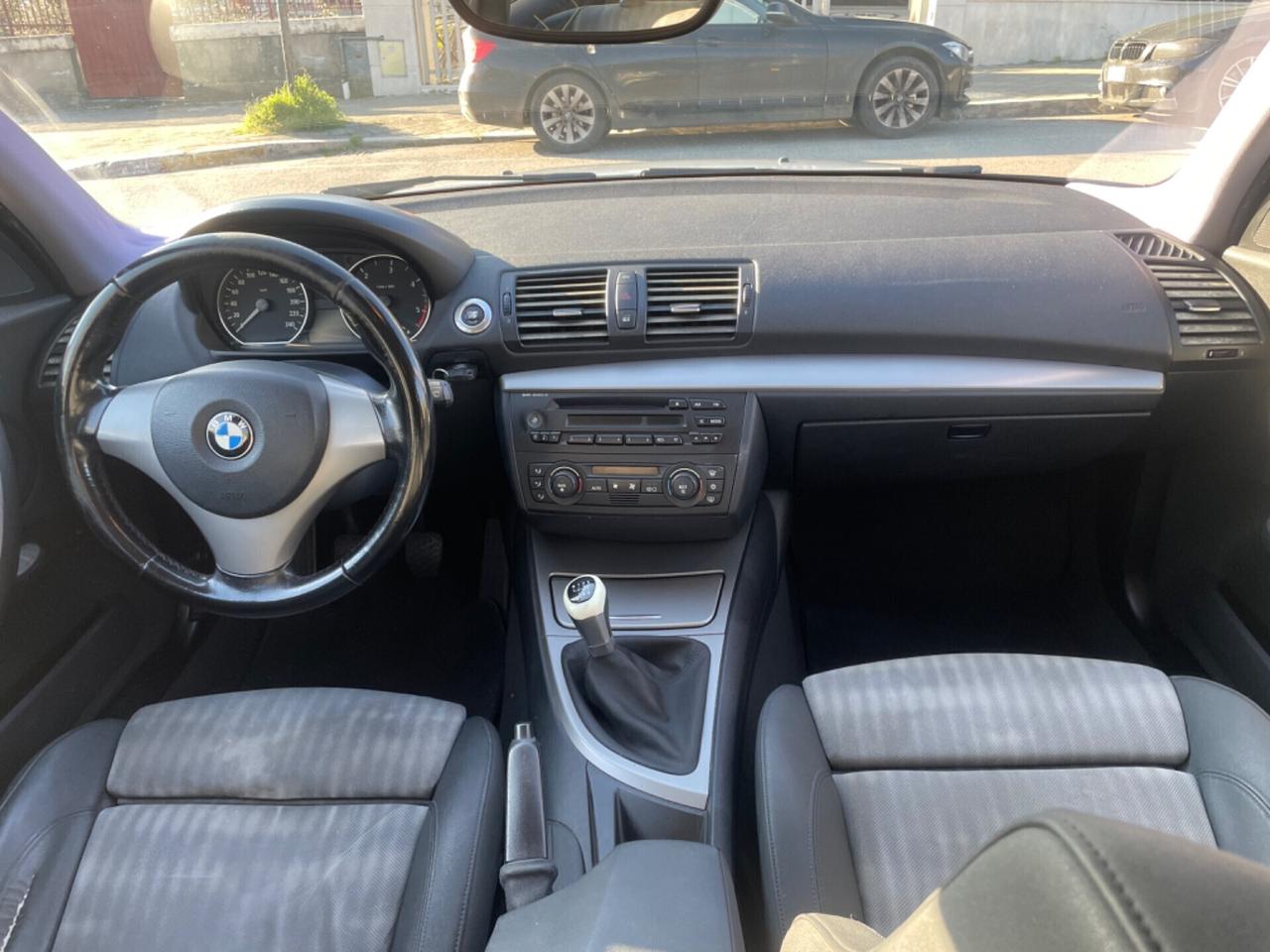 Bmw 118 118d cat 5 porte Attiva