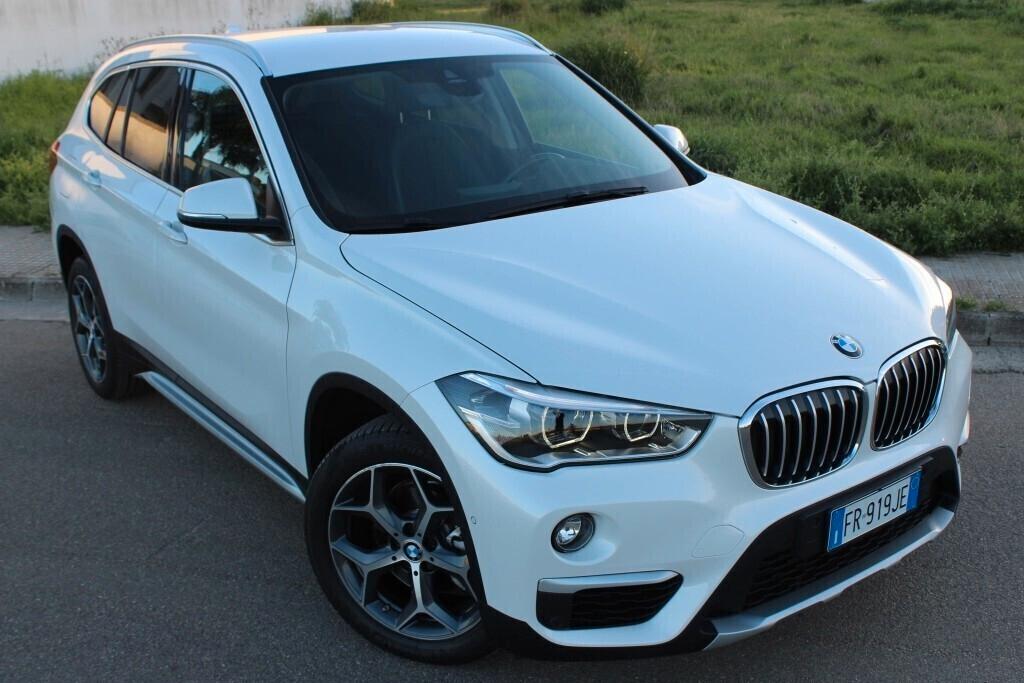 BMW X1 xDrive 18d X-Line Aut. *FULL LED *Pelle