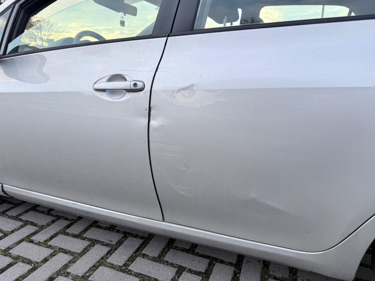 Toyota Auris 1.3 L 5 porte Sol