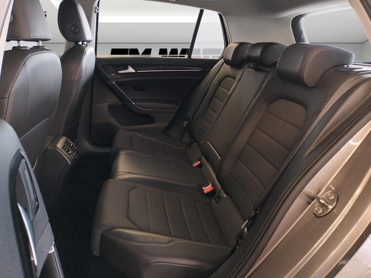 Volkswagen Golf 1.6 TDI Highline BlueMotion Technology - NEOPATENTATI