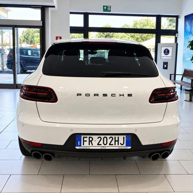 PORSCHE Macan 2.0 benzina Pelle Navigatore