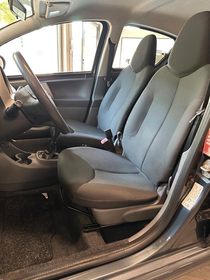 Toyota Aygo 5p 1.0 Neopatentati