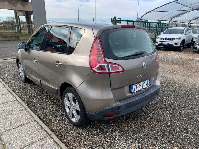 RENAULT Scenic 1.4 16V TCE Dynamique