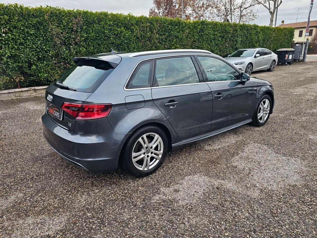 Audi A3 SPB 2.0 TDI 184 CV clean diesel quattro S tronic Ambition