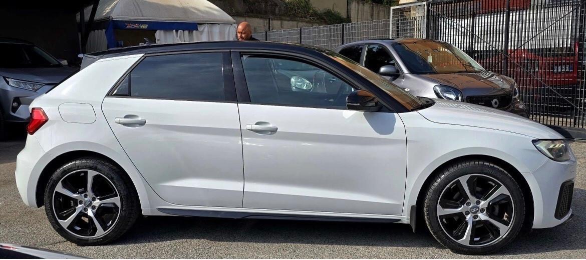 Audi A1 SPB 30 TFSI Identity Black