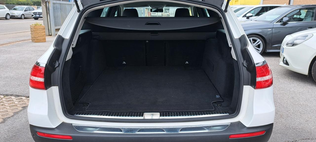 Mercedes-benz E 220 Cdi 4 Matic All-Terrain-Pelle-