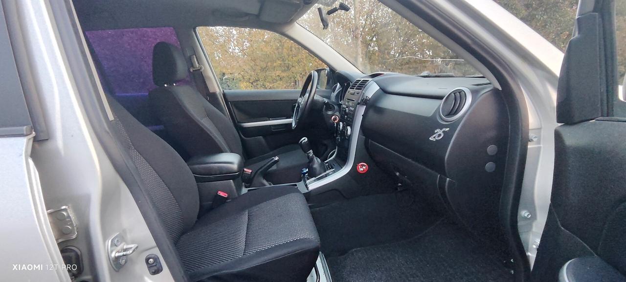 Suzuki GRAN VITARA 1.9 DDiS 5p Executive