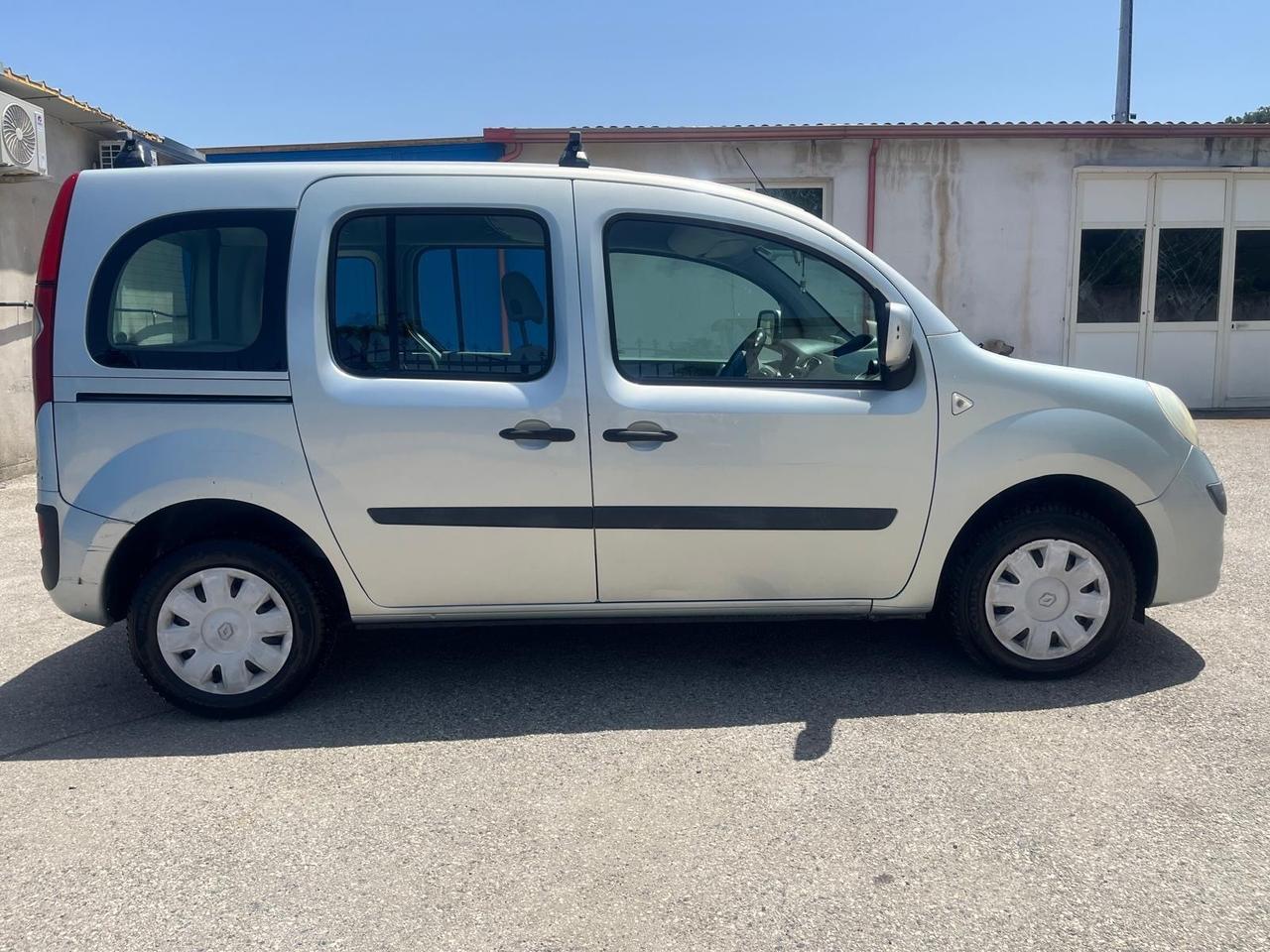 Renault kangoo 5P-1.5 dci- 2008