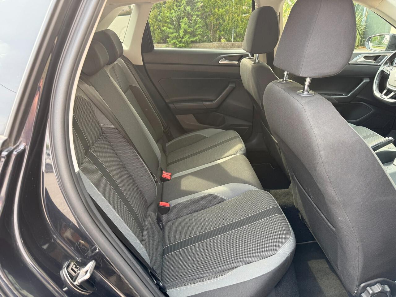 Volkswagen Polo 1.0 TSI 5p. R LINE