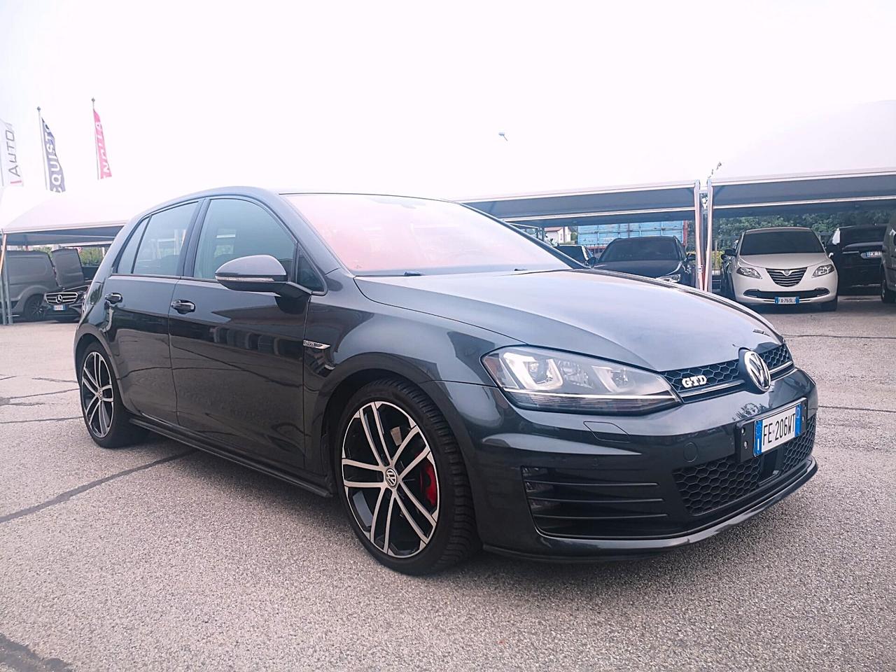 VW Golf GTD 2.0 TDI DSG 5p. BMT **LED**NAVI**TELECAMERA**