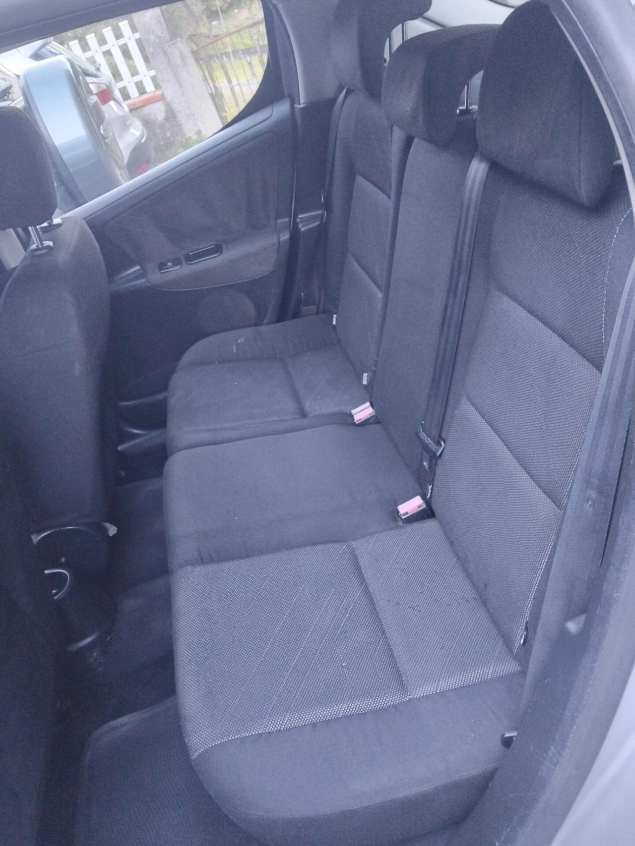 Peugeot 207 1.6 HDi 90CV 5p. XS