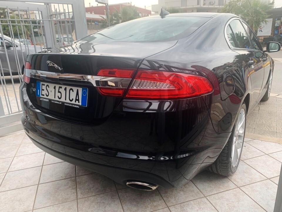 Jaguar XF 2.2 D 200 CV Premium Luxury