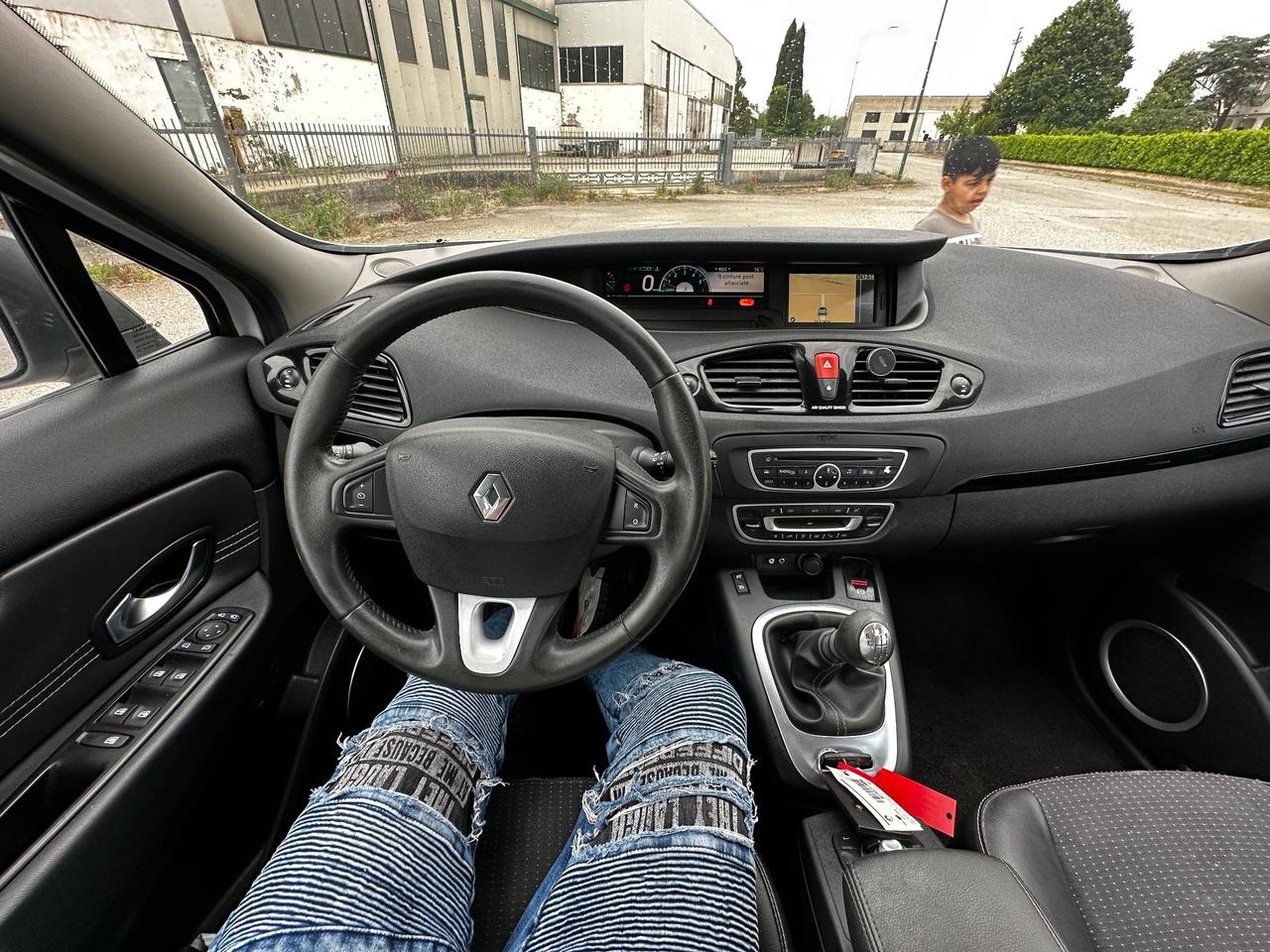 Renault Scenic Scénic X-Mod 1.5 dCi 110CV Attractive