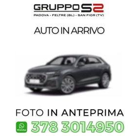 AUDI Q8 50 TDI 286 CV quattro S-line Black Edition