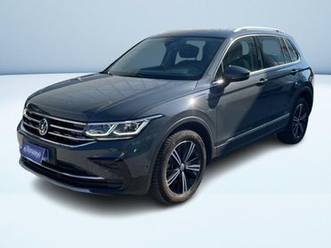 Volkswagen Tiguan 1.4 TSI eHYBRID Elegance DSG
