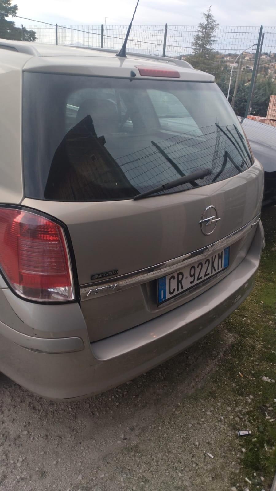 Opel Astra 1.6 16V Twinport Station Wagon Club