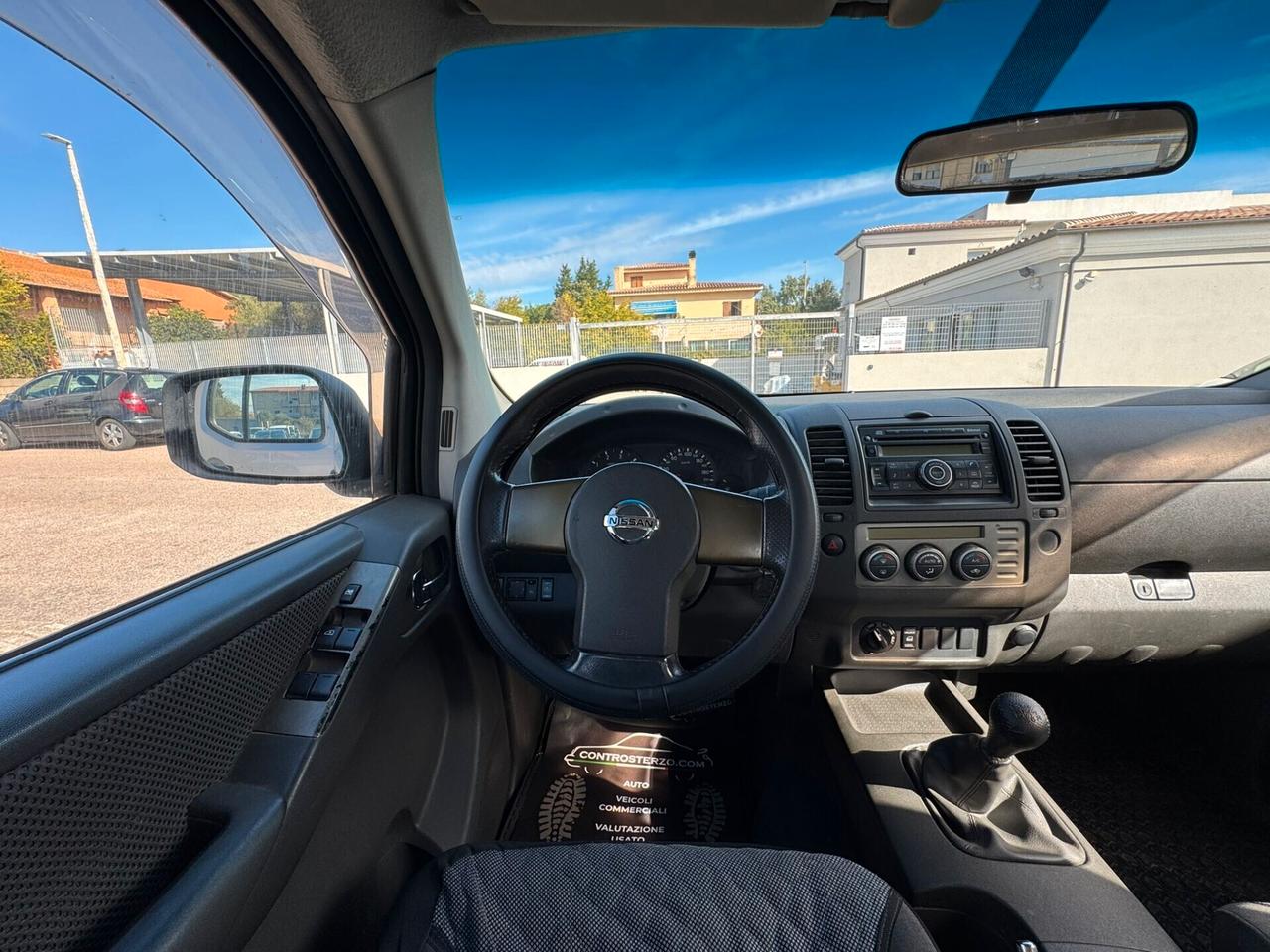 NISSAN NAVARA DOUBLE CAB -GANCIO TRAINO-171 CV