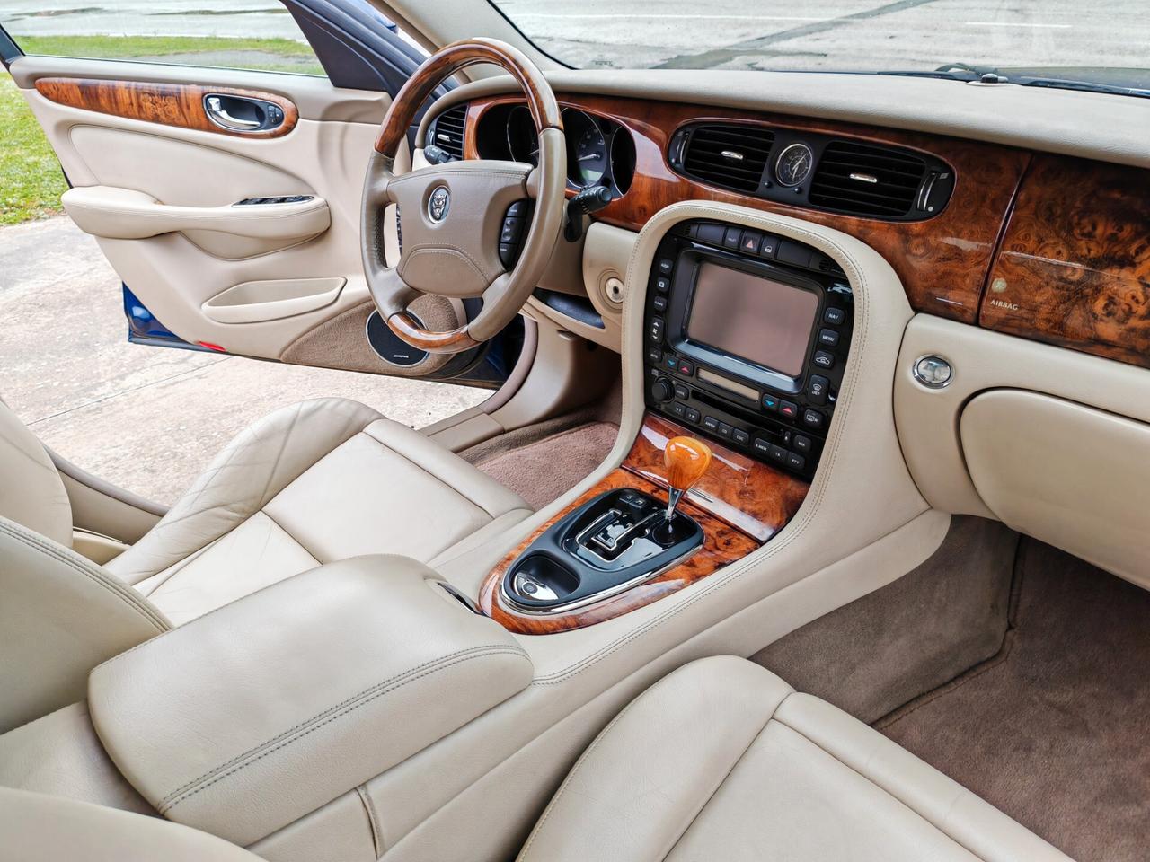 Jaguar XJ8 3.5L (53.000 KM !!)