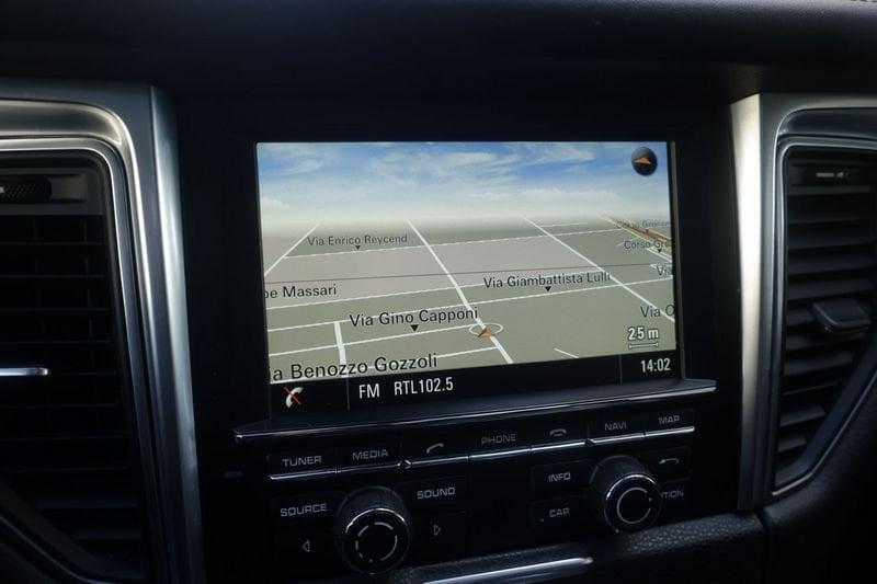 Porsche Macan Porsche Macan 3.0 S Diesel 184KW ANNO 2015