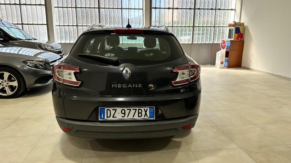 RENAULT - Mégane - 1.5 dCi 110CV Dynamique