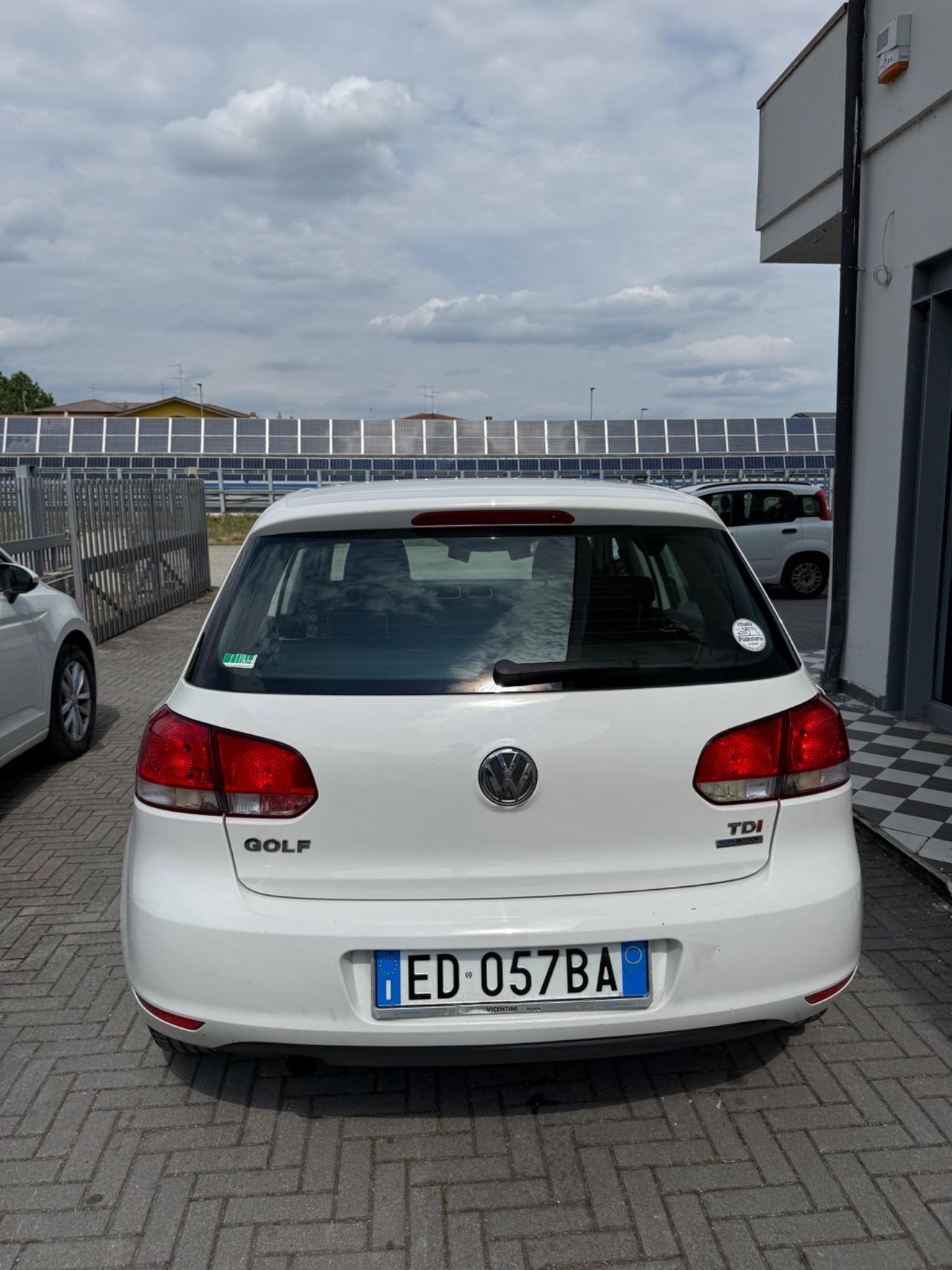 Volkswagen Golf 1.6 TDI DPF 3p. Comf. BlueM. Tech.