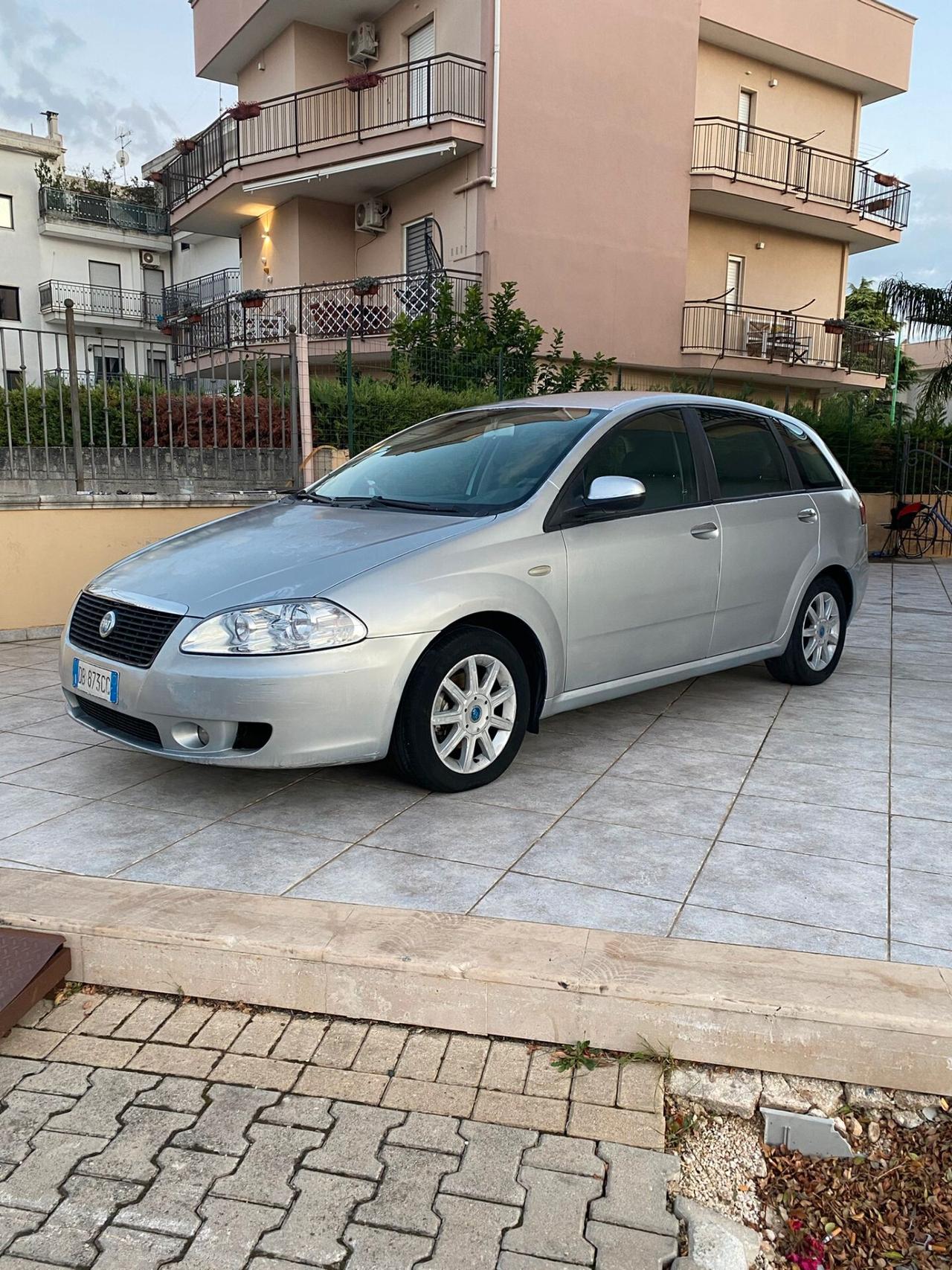 Fiat Croma 1.9 Multijet Active 120 CV GANCIO TRAINO OMOLOGATO