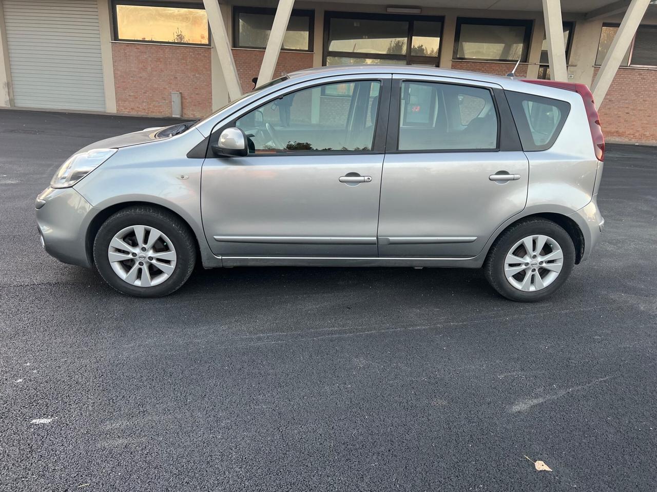 Nissan Note 1.5 dCi 86CV Tekna