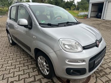 Fiat Panda 1.2 Lounge/5 posti/Prima mano/Aria condizionata