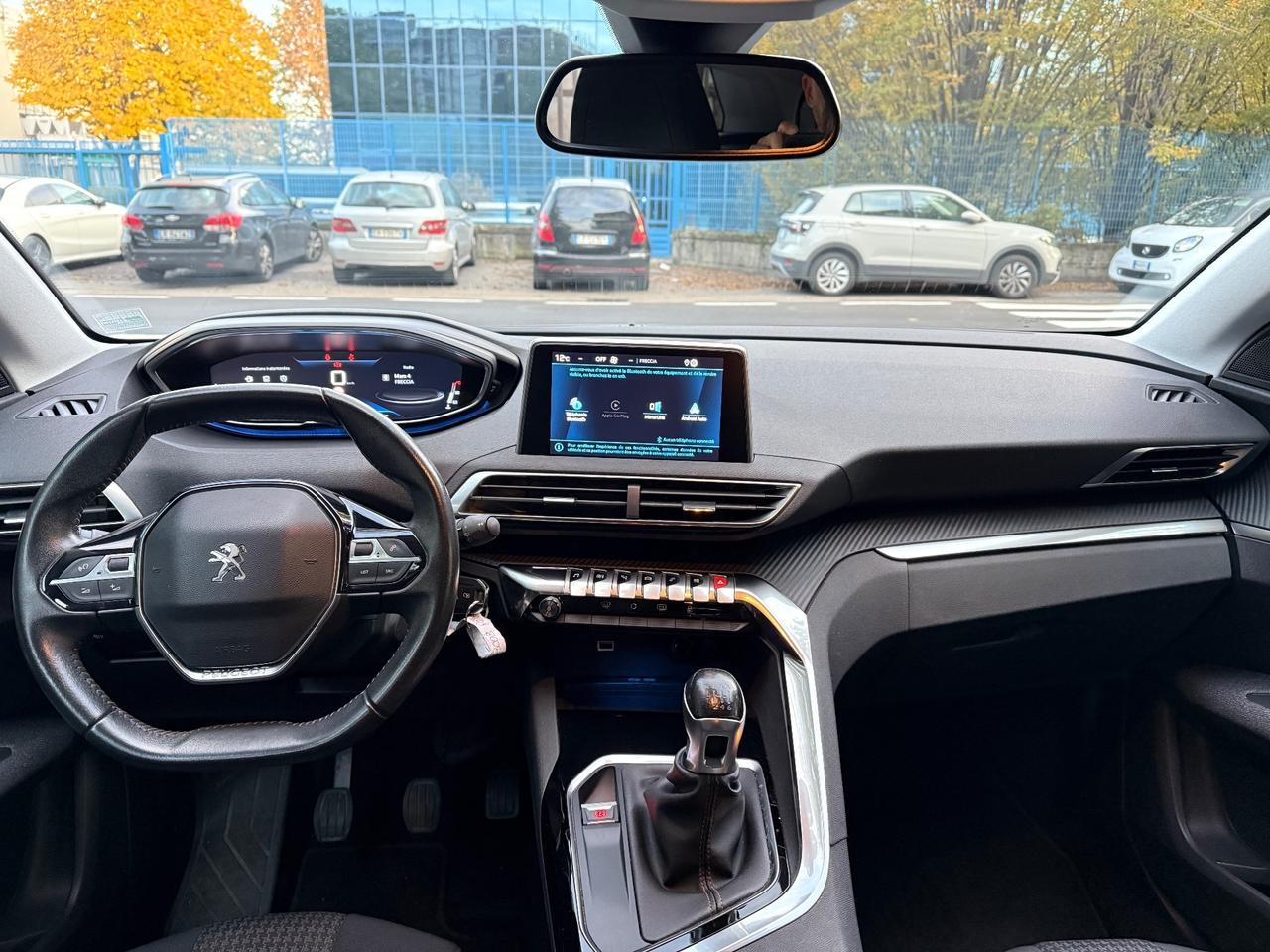 Peugeot 3008 BlueHDi 130 S&S Business