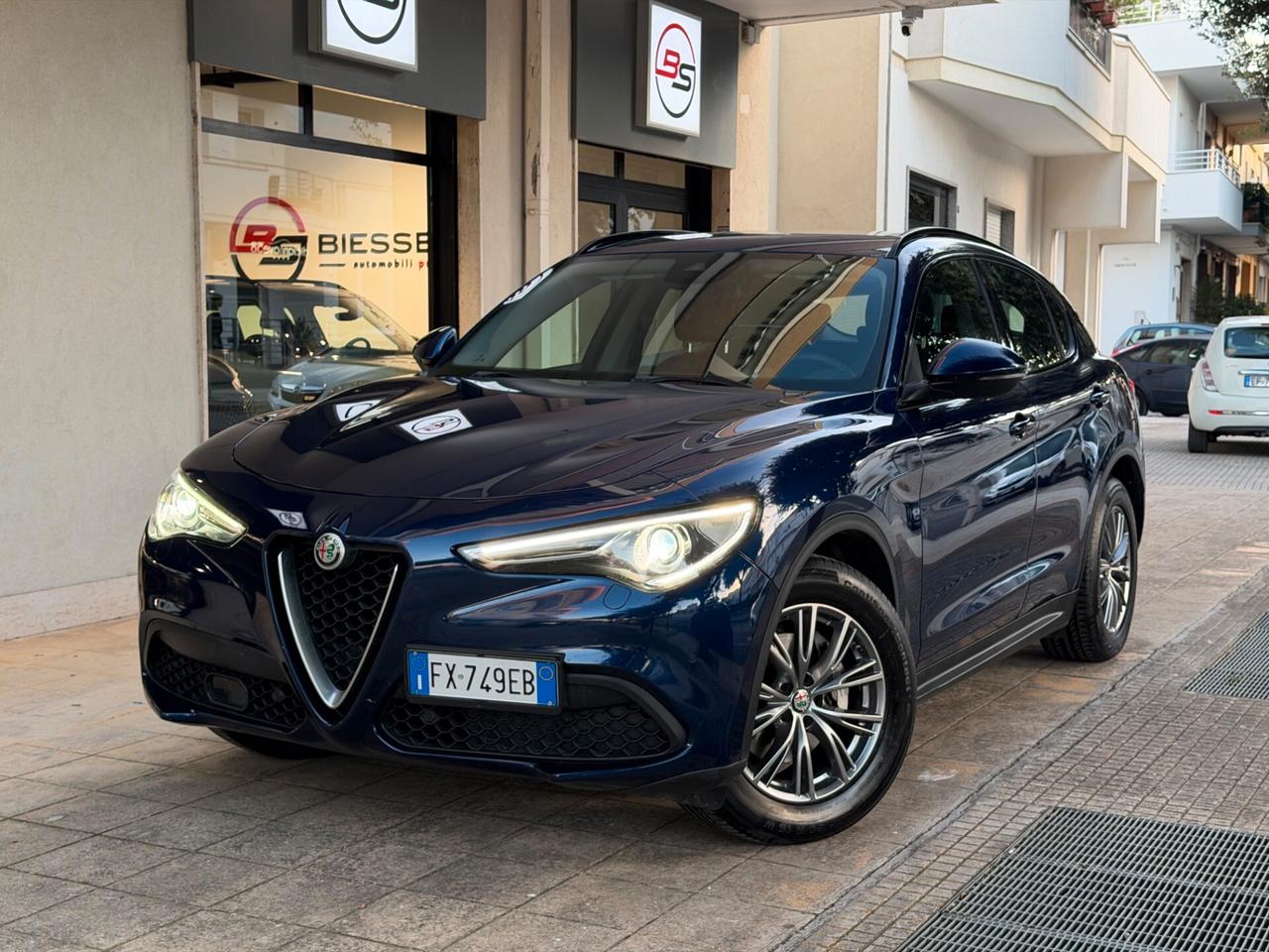 Alfa Romeo Stelvio 2.2 Turbodiesel 190 CV AT8 RWD Business