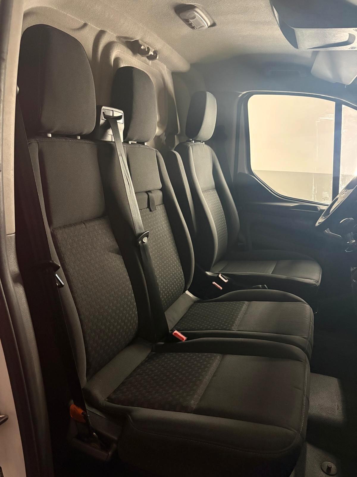 Ford Transit Custom 320 2.0 EcoBl. 130 aut.PC Furg.Coib. 0°Trend